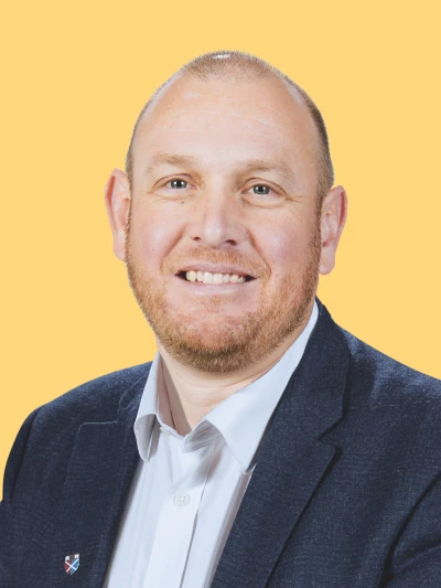 Portrait of Ed Forsdike