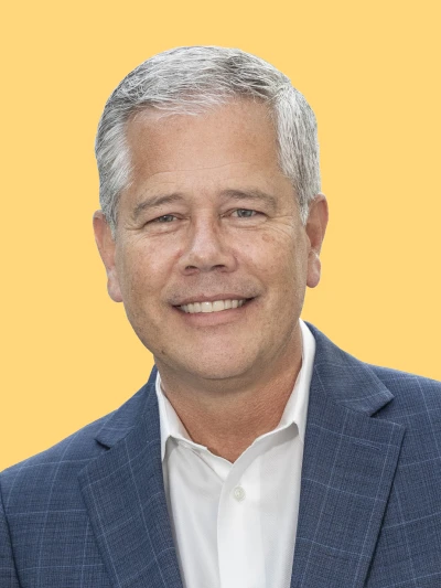 Portrait of Tim Nestor